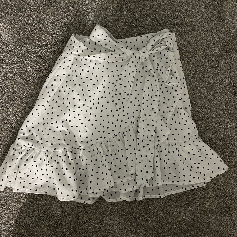 Shein Polka Dot Skirt Size Small